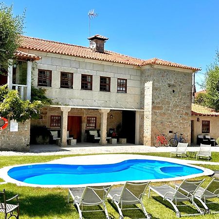 Отель Casas Do Rio Cossourado  Экстерьер фото